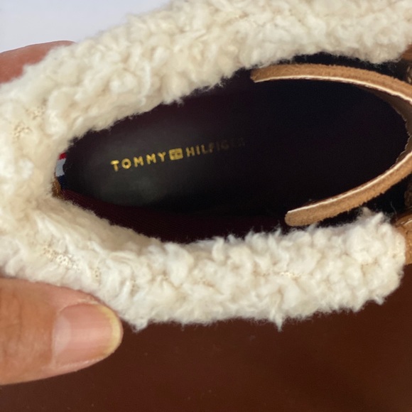 TOMMY HILFIGER Brown Booties Leather Lace Up - Picture 9 of 10